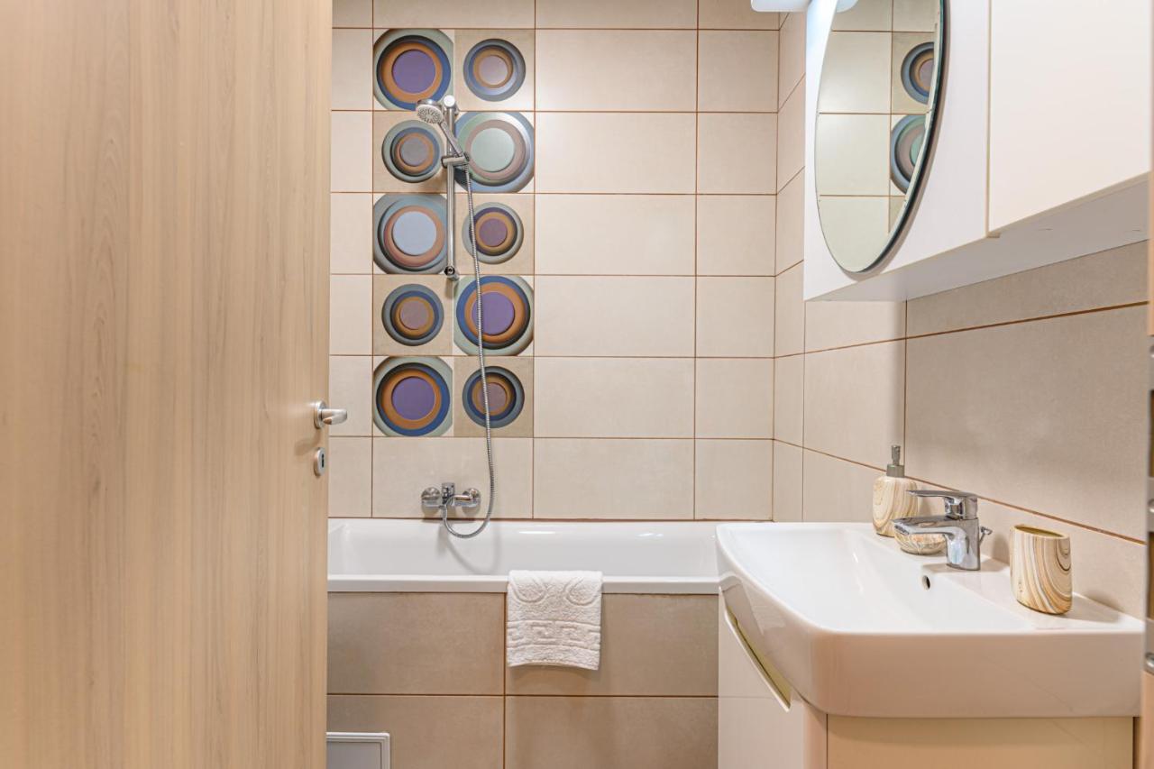 Jad - Luxury Apartments Afi Mall Brassó Kültér fotó