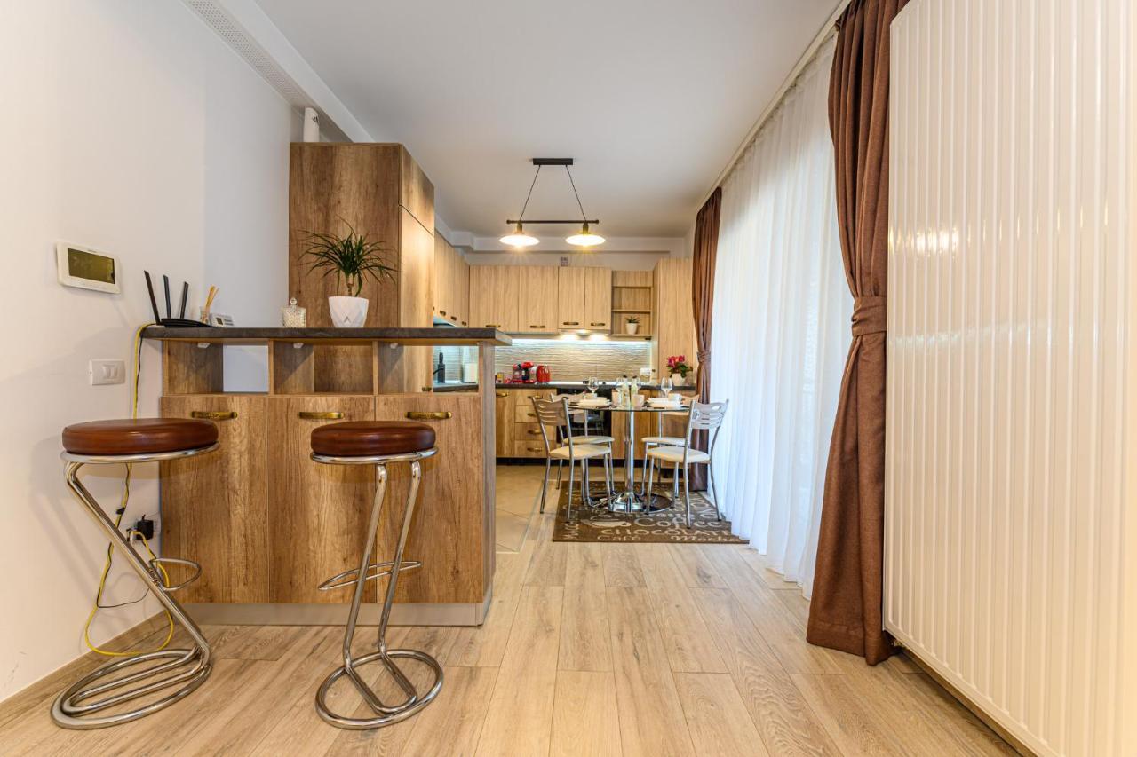 Jad - Luxury Apartments Afi Mall Brassó Kültér fotó