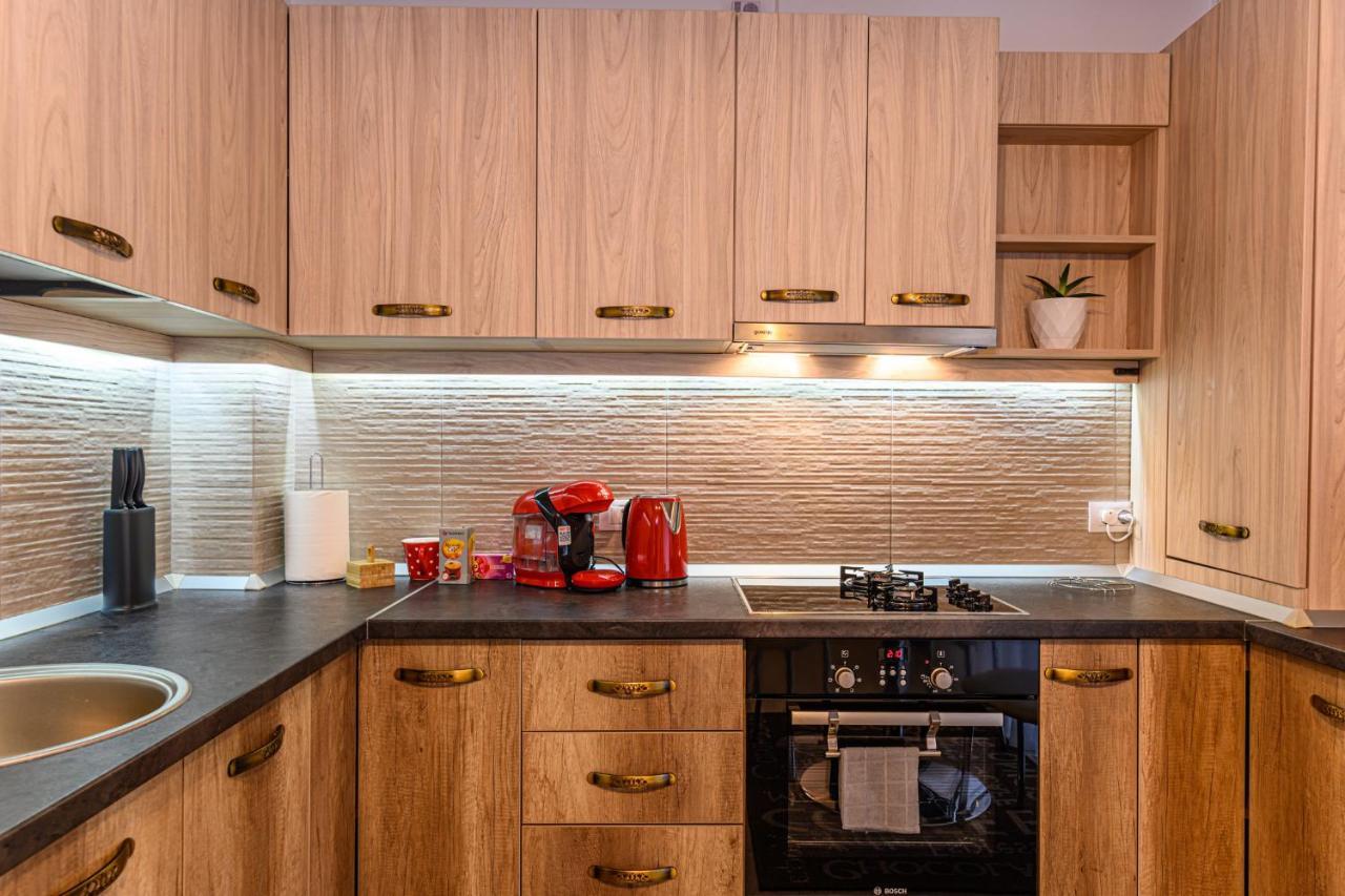 Jad - Luxury Apartments Afi Mall Brassó Kültér fotó