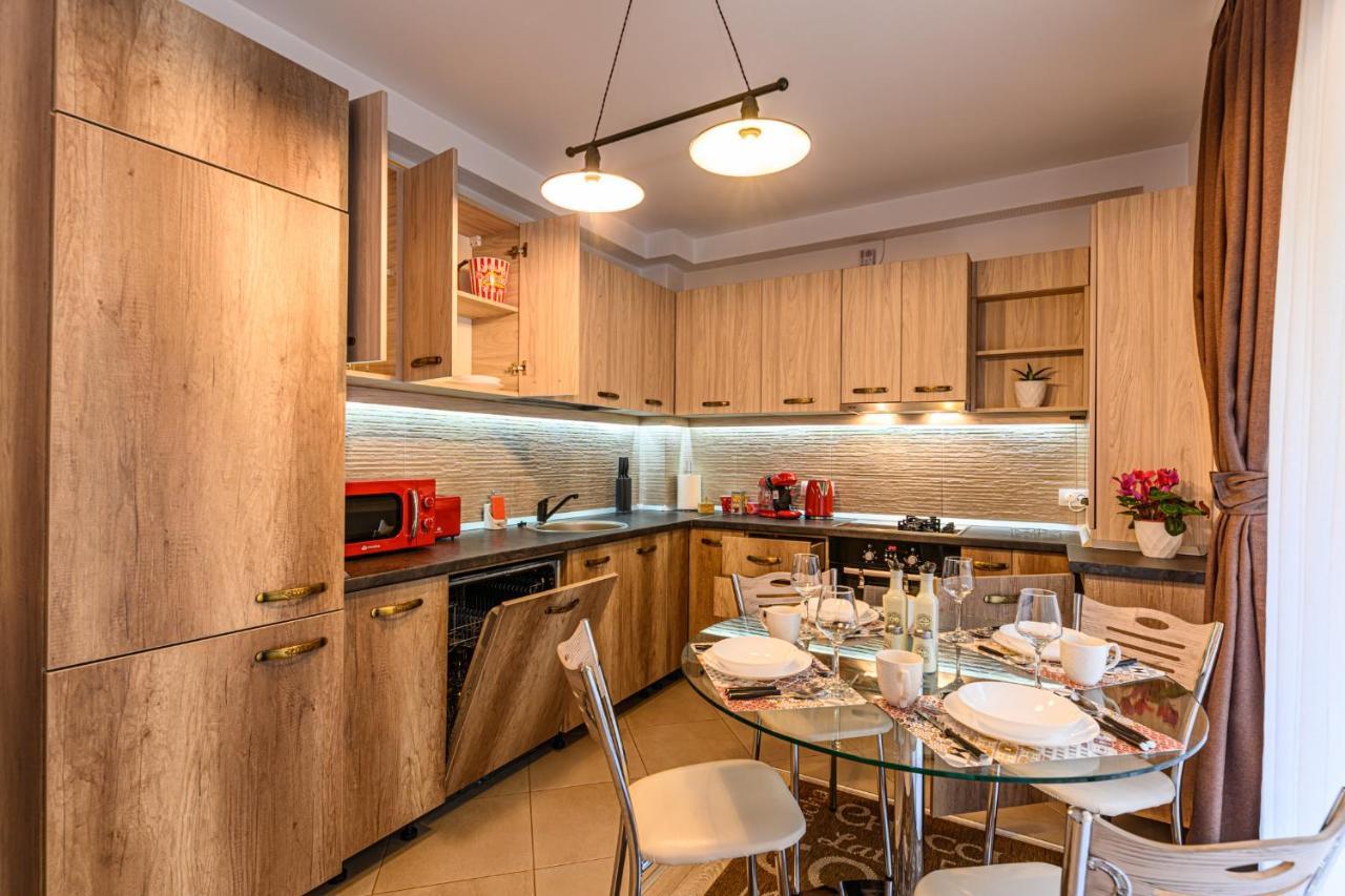 Jad - Luxury Apartments Afi Mall Brassó Kültér fotó